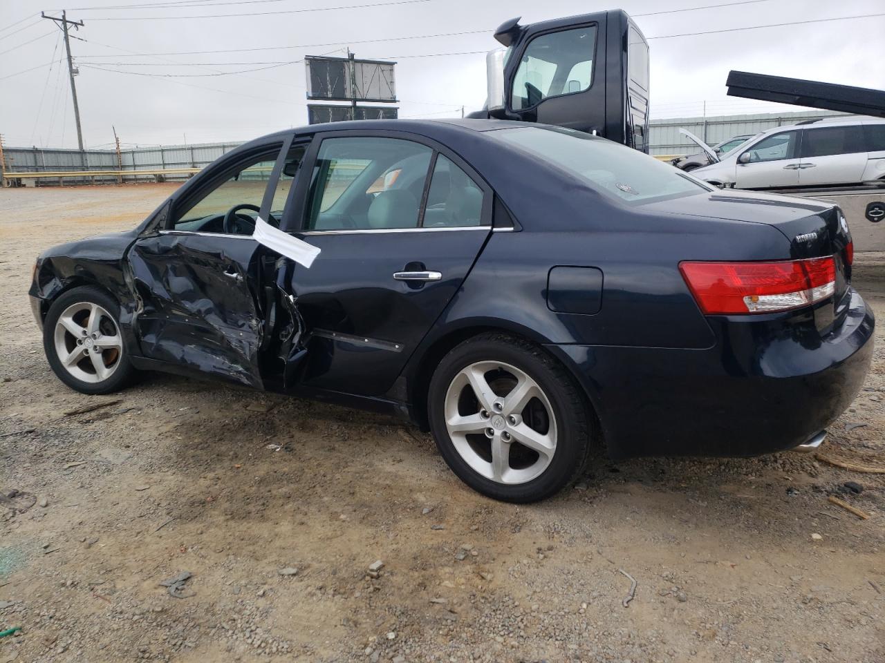 2006 Hyundai Sonata VIN 5NPEU46F26H012319 Copart auction photo, all over / undercarriage damage thumbnail 2