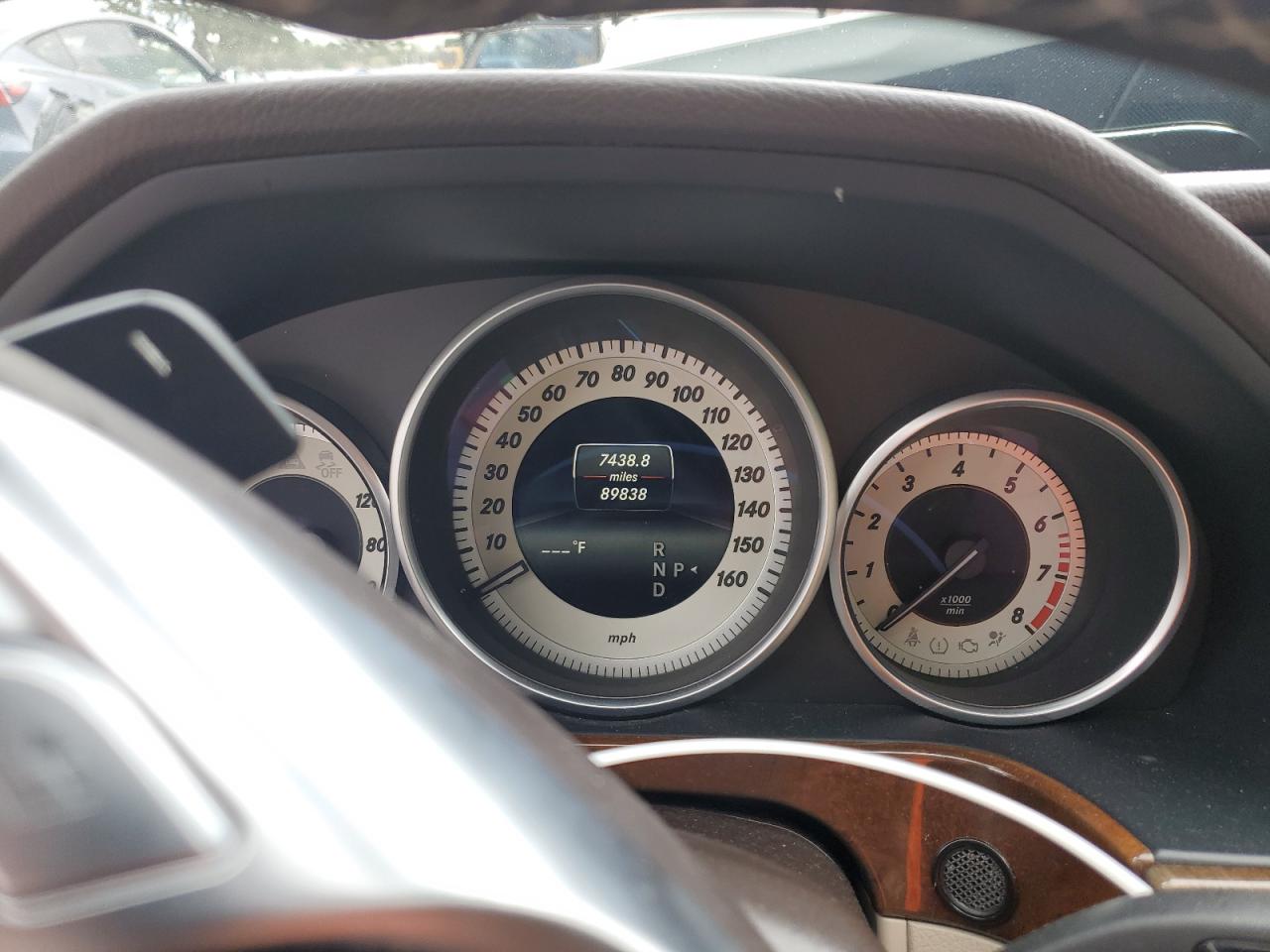 2014 Mercedes-Benz E-klasse VIN WDDHF8JB0EA826192 Copart auction photo, front end / side damage thumbnail 9
