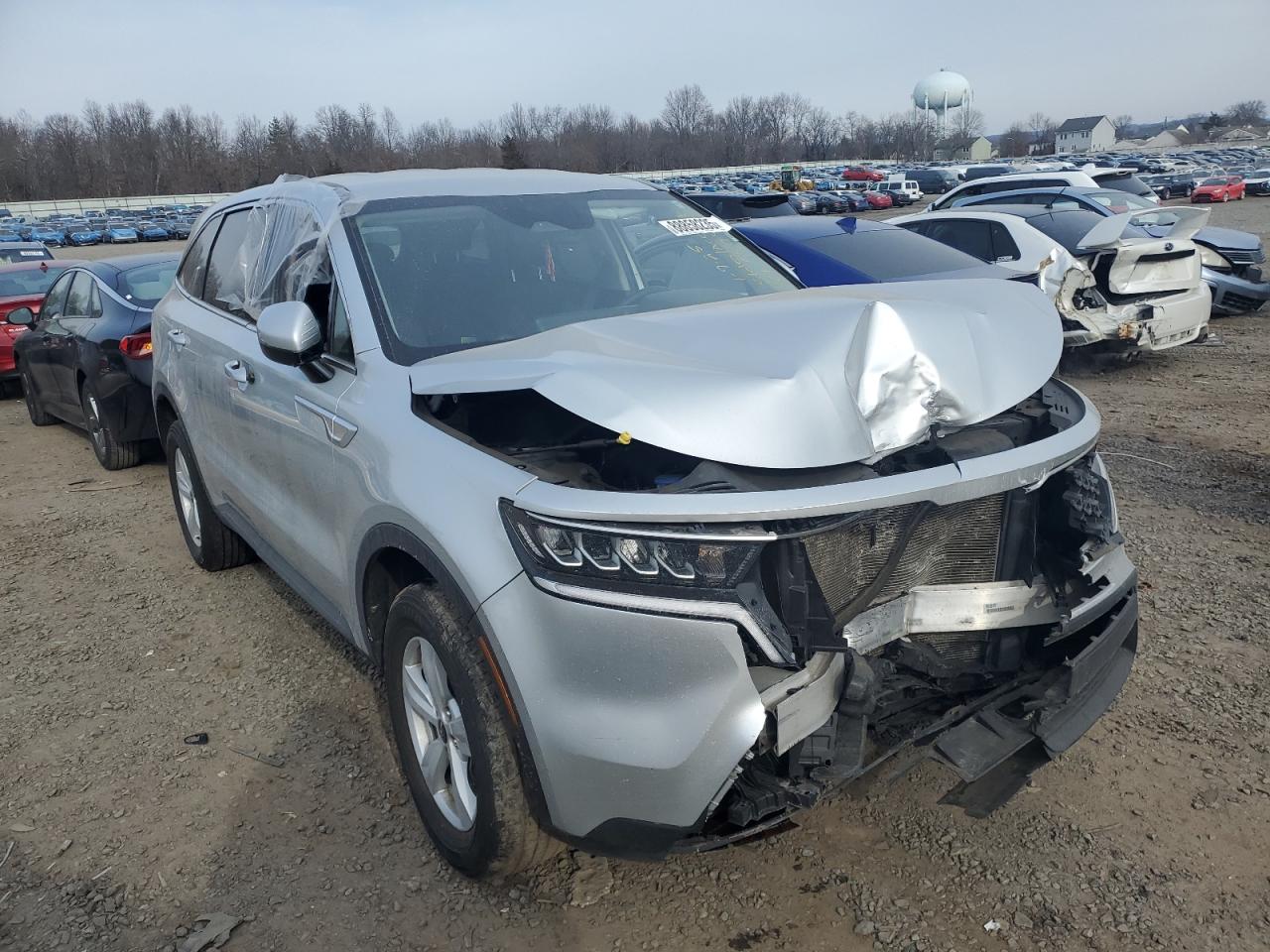 2022 KIA Sorento VIN 5XYRGDLC3NG099592 Copart auction photo, front end damage thumbnail 4