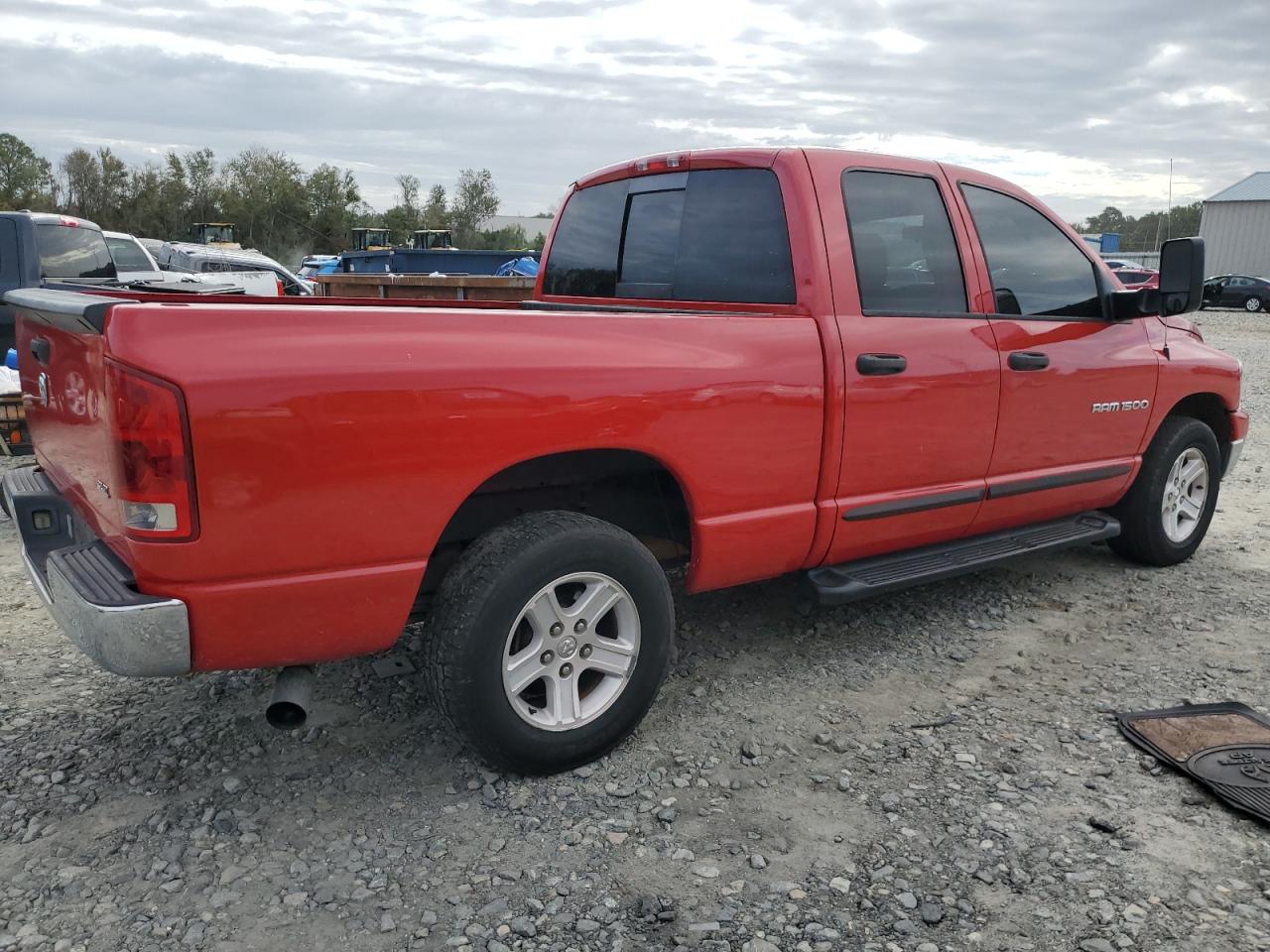 2006 Dodge RAM VIN 1D7HA18N06J211505 Copart auction photo, water/flood / rear end damage thumbnail 3