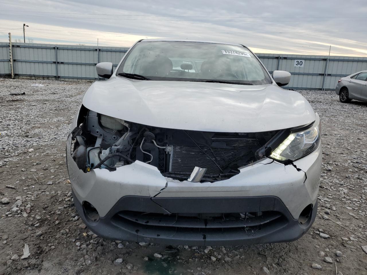 2017 Nissan Rogue VIN JN1BJ1CP0HW026176 Copart auction photo, front end damage thumbnail 5