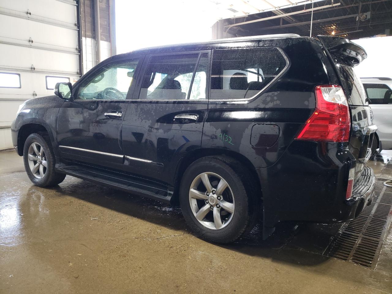 2013 Lexus GX VIN JTJJM7FXXD5061707 Copart auction photo, rear end / side damage thumbnail 2