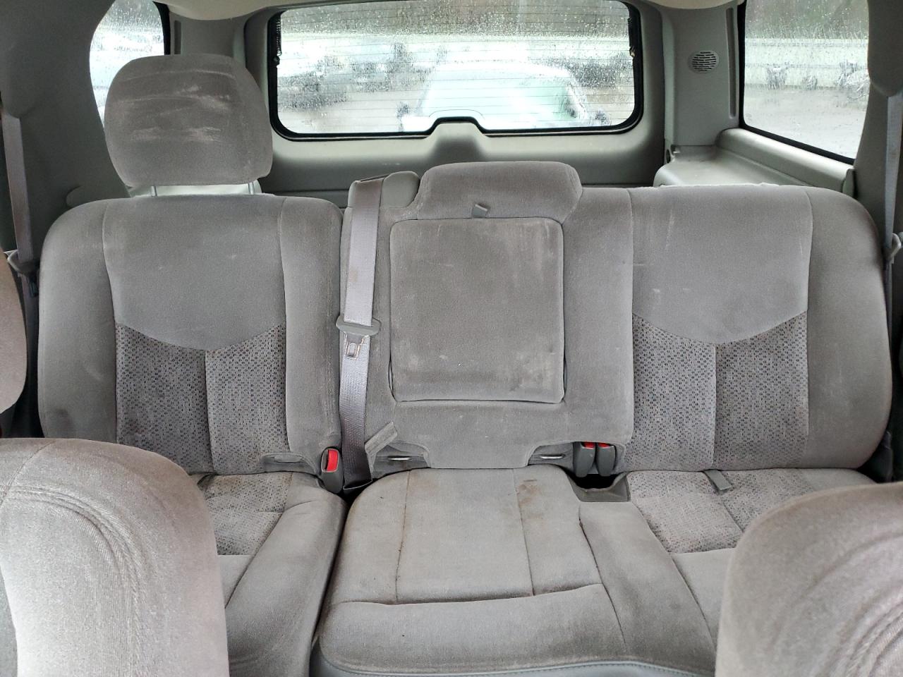 2004 Chevrolet Tahoe VIN 1GNEC13V54R321700 Copart auction photo, side damage thumbnail 10