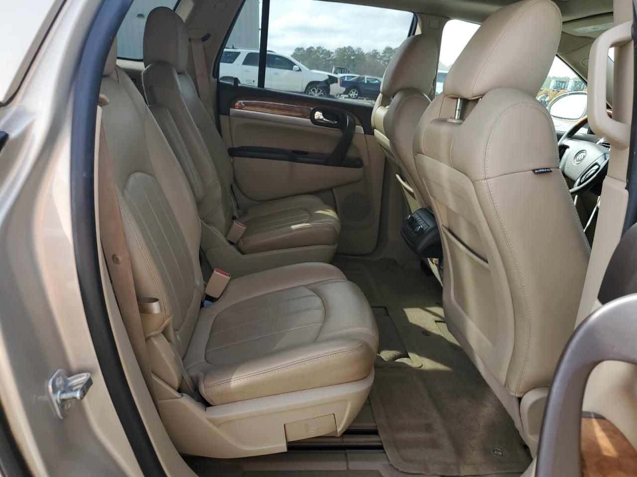 2011 Buick Enclave VIN 5GAKRCEDXBJ416745 Copart auction photo, front end damage thumbnail 11