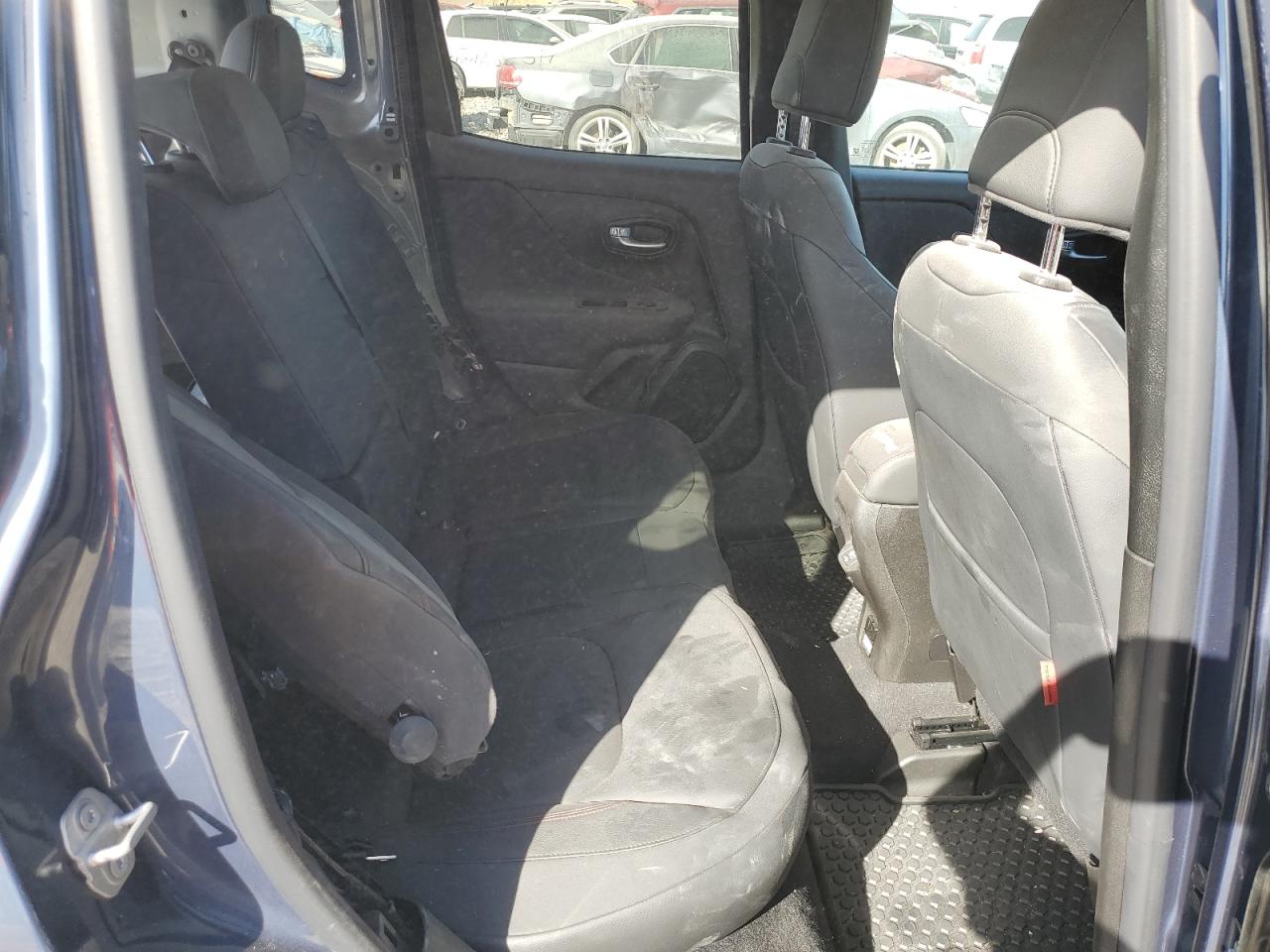 2020 Jeep Renegade VIN ZACNJBC12LPL99329 Copart auction photo, rear end damage thumbnail 11