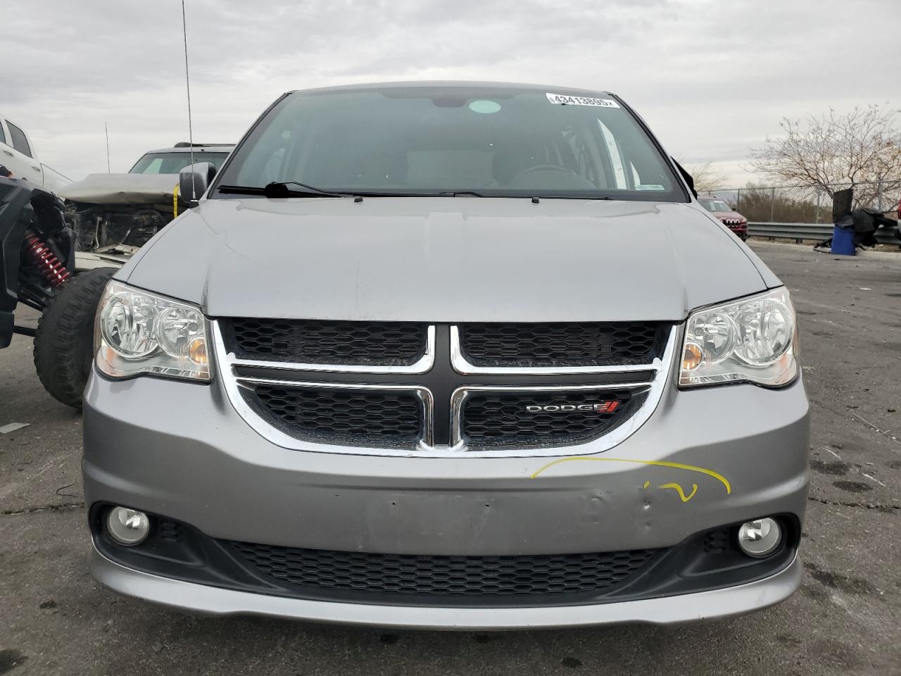 2019 Dodge Caravan VIN 2C4RDGCG4KR718320 Copart auction photo, side damage thumbnail 5