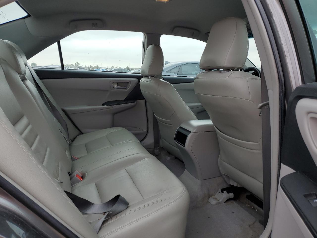 2016 Toyota Camry VIN 4T4BF1FK9GR517453 Copart auction photo, rear end damage thumbnail 10