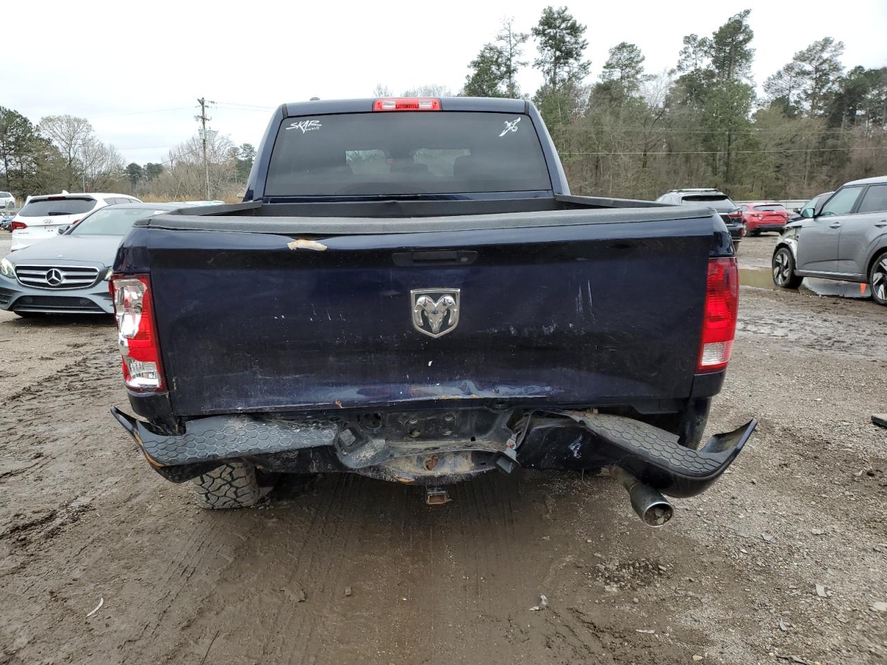 2013 RAM 1500 VIN 1C6RR6KTXDS685150 Copart auction photo, rear end damage thumbnail 6