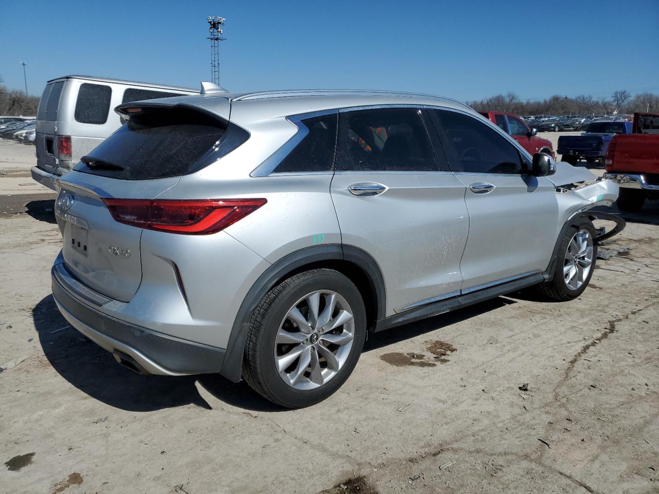 2019 Infiniti QX50 VIN 3PCAJ5M16KF148482 Copart auction photo, front end / mechanical damage thumbnail 3