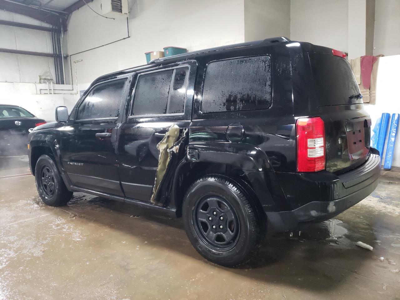 2014 Jeep Liberty (Patriot) VIN 1C4NJPBB7ED827665 Copart auction photo, side damage thumbnail 2