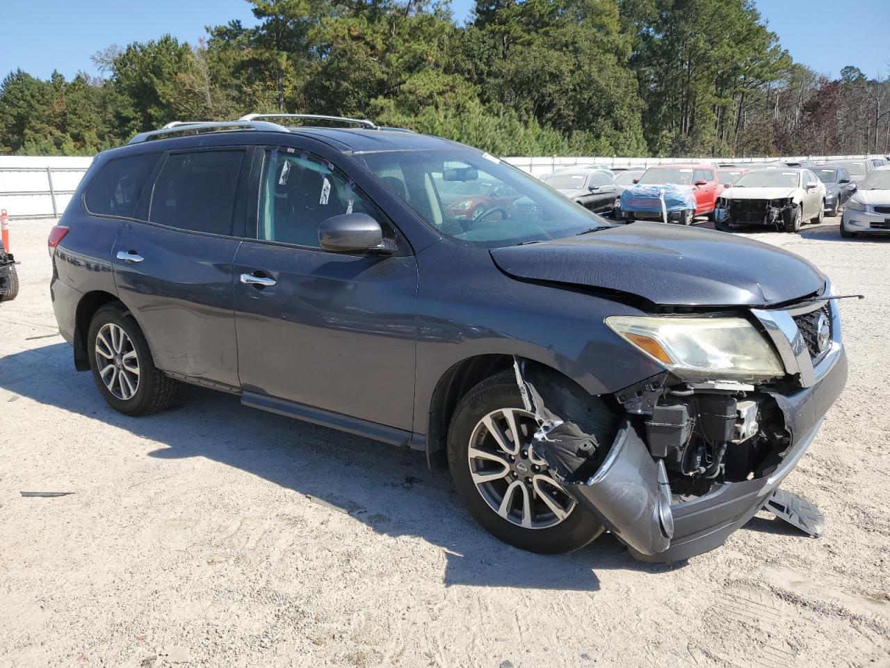 2013 Nissan Pathfinder VIN 5N1AR2MN3DC648217 Copart auction photo, front end damage thumbnail 4