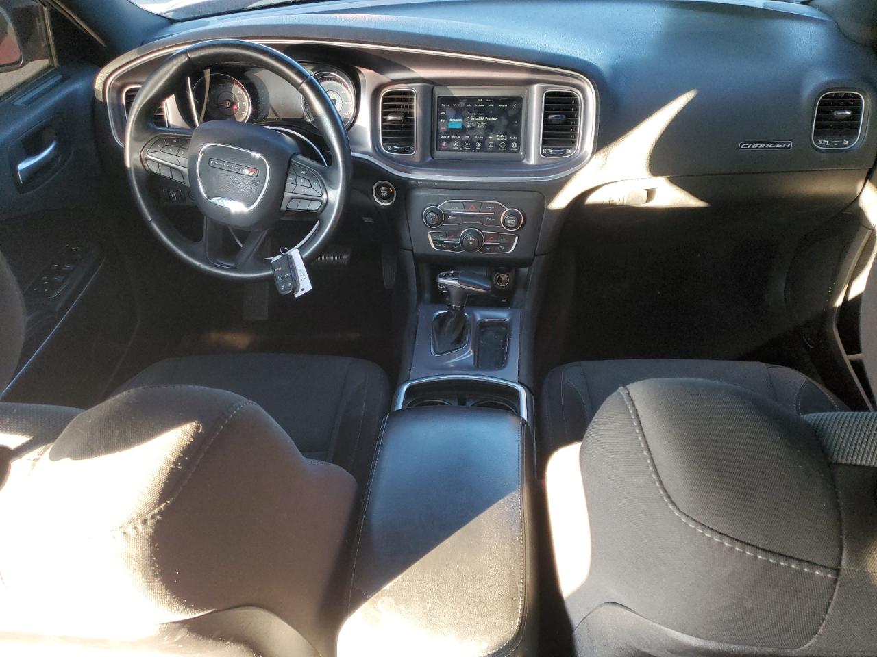 2019 Dodge Charger VIN 2C3CDXBG8KH527727 Copart auction photo, rear end / minor dent/scratches damage thumbnail 8
