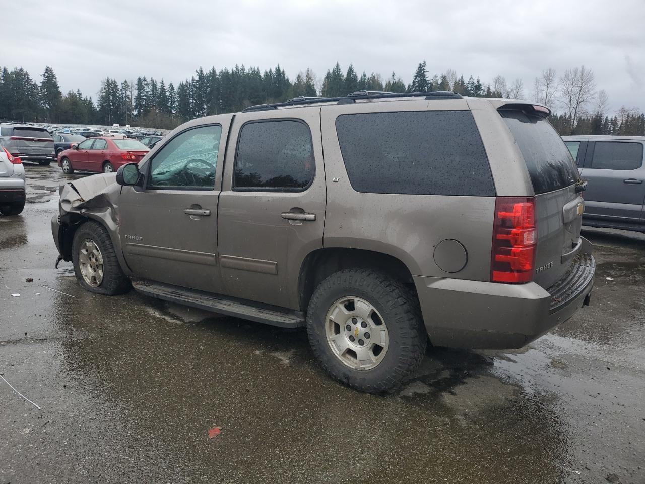 2013 Chevrolet Tahoe VIN 1GNSKBE02DR108488 Copart auction photo, front end damage thumbnail 2