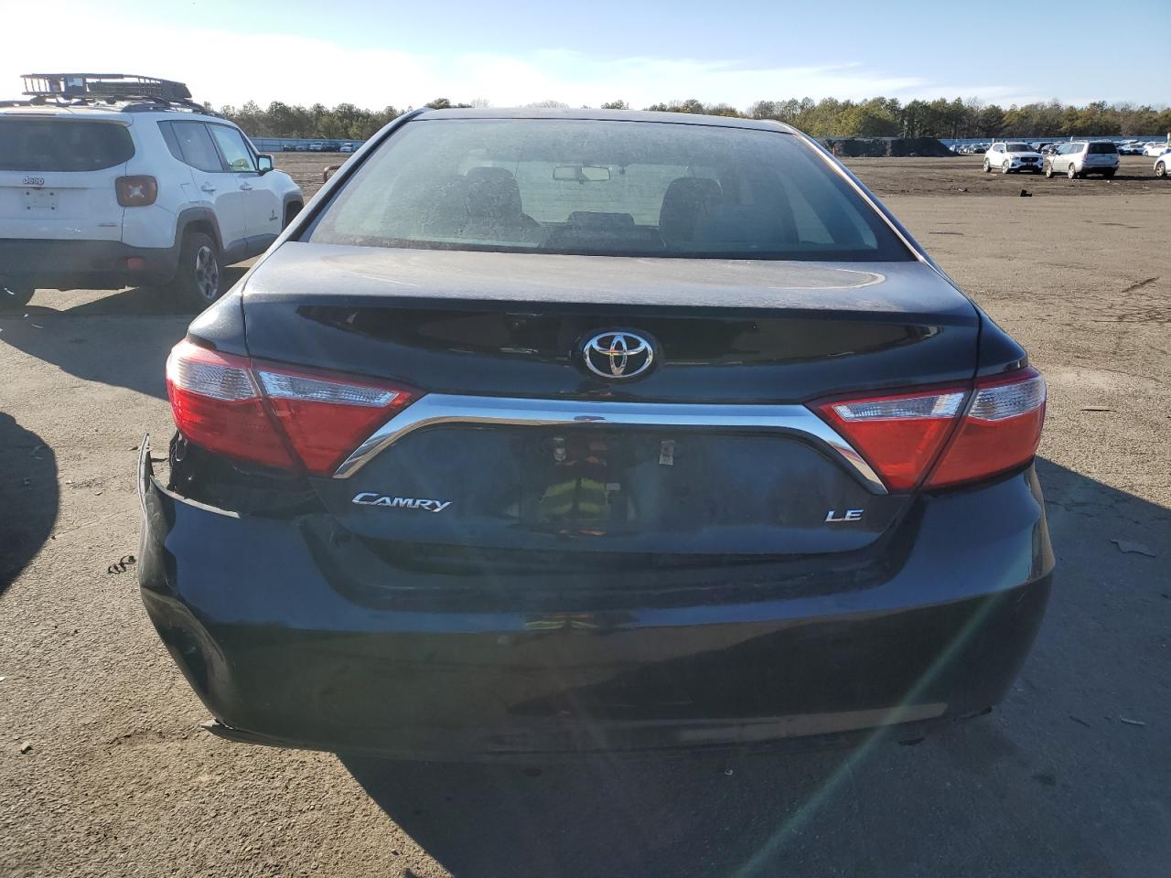 2017 Toyota Camry VIN 4T1BF1FK6HU732705 Copart auction photo, rear end / minor dent/scratches damage thumbnail 6
