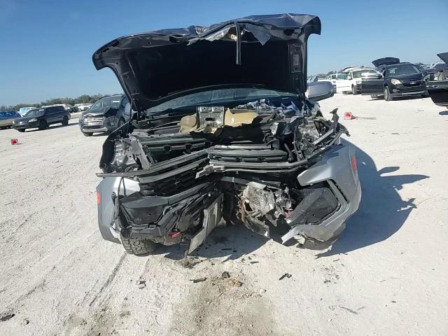 2022 Chevrolet Tahoe VIN 1GNSKPKL5NR141563 Copart auction photo, front end damage thumbnail 11
