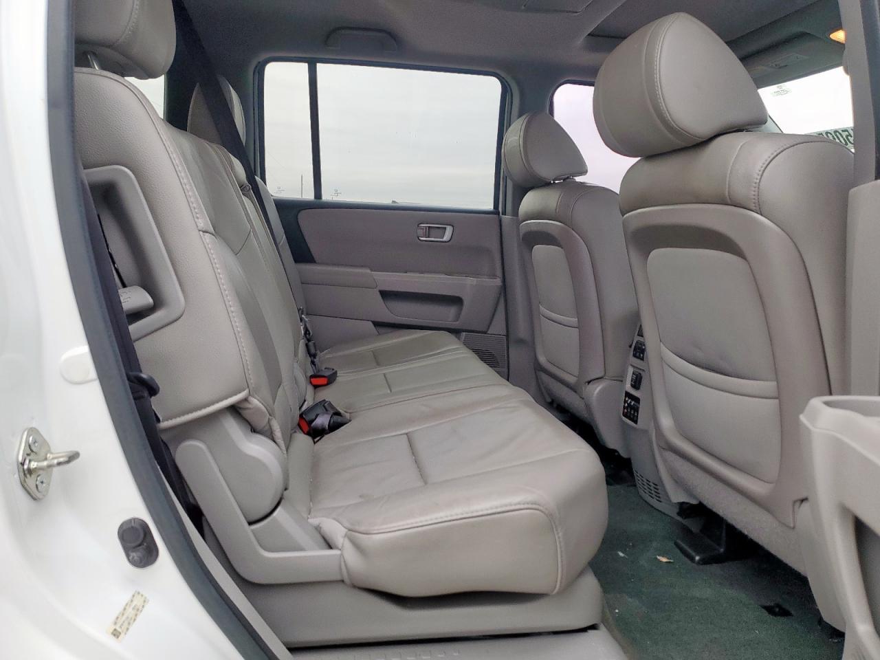 2015 Honda Pilot VIN 5FNYF3H67FB033387 Copart auction photo, front end damage thumbnail 10