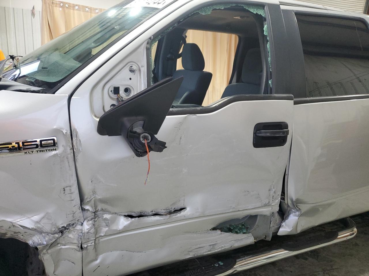 2007 Ford F-150 VIN 1FTRW12W37KD20599 Copart auction photo, all over damage thumbnail 7