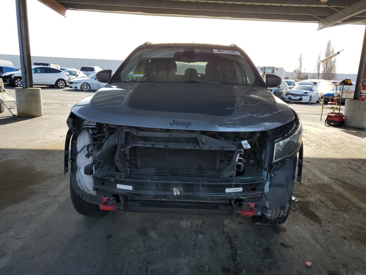 2019 Jeep Compass VIN 3C4NJDDB5KT721233 Copart auction photo, front end damage thumbnail 5