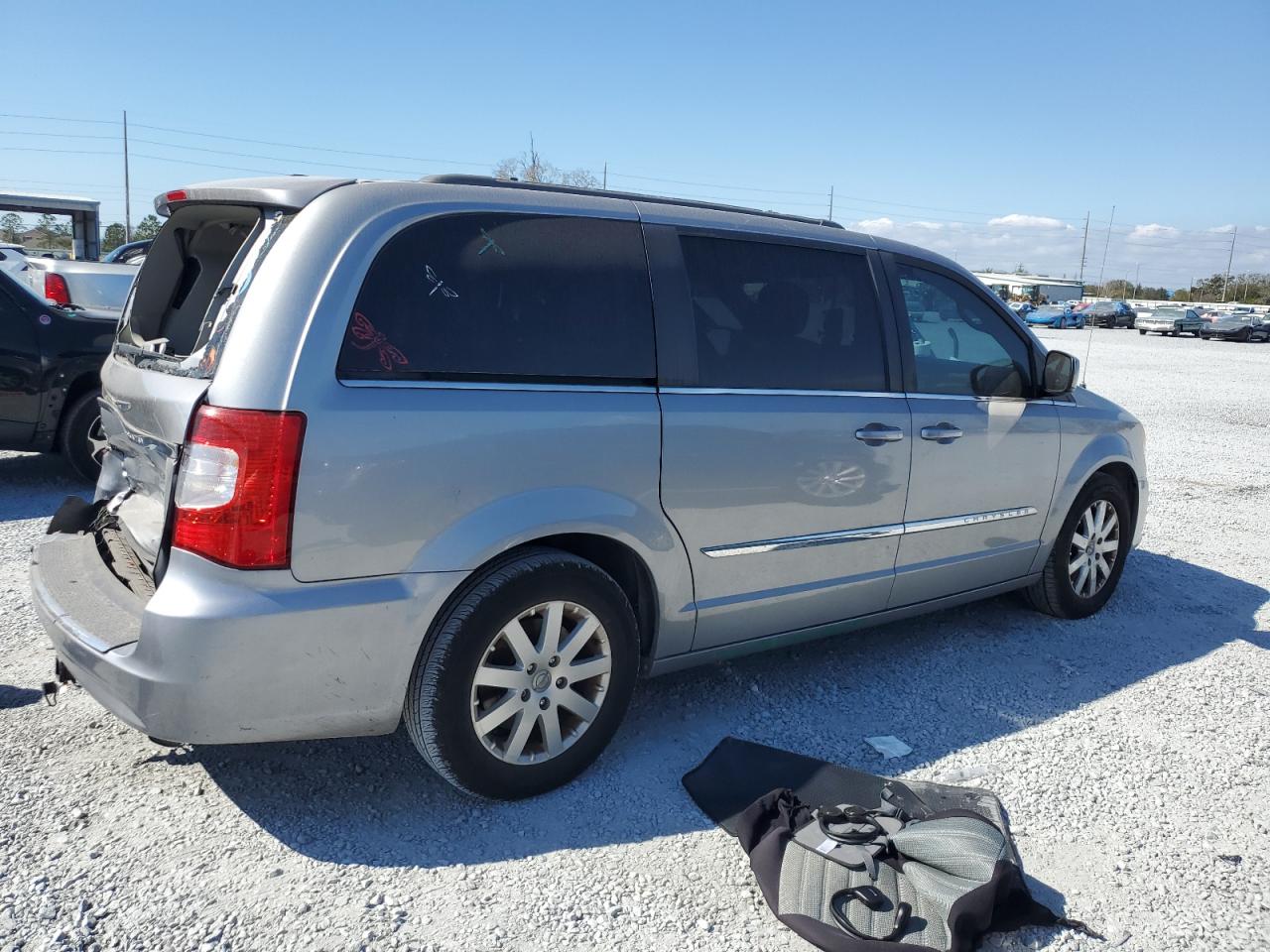2013 Chrysler Town & Country VIN 2C4RC1BG4DR660259 Copart auction photo, rear end damage thumbnail 3