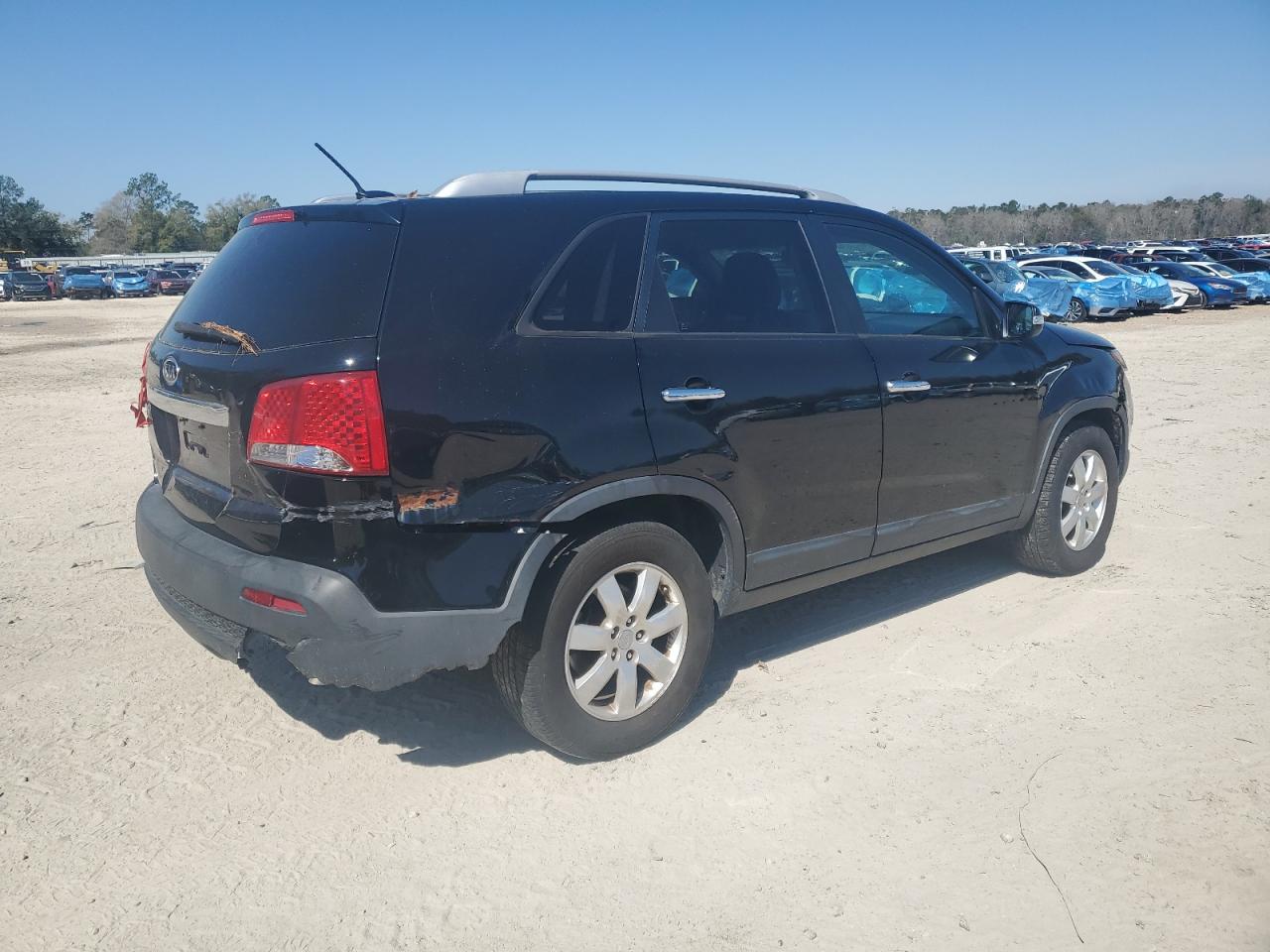 2013 KIA Sorento VIN 5XYKT4A2XDG404107 Copart auction photo, rear end damage thumbnail 3