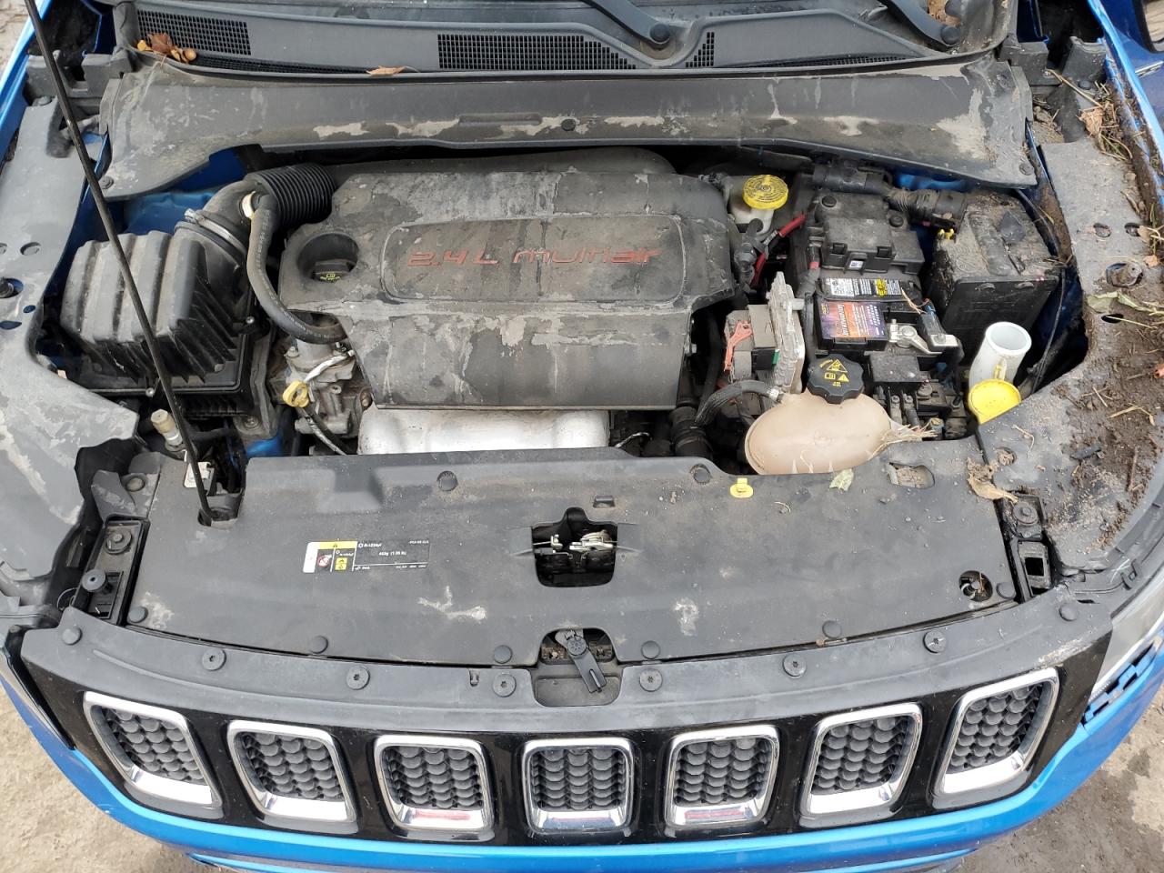2018 Jeep Compass VIN 3C4NJDBB8JT131478 Copart auction photo, all over damage thumbnail 13