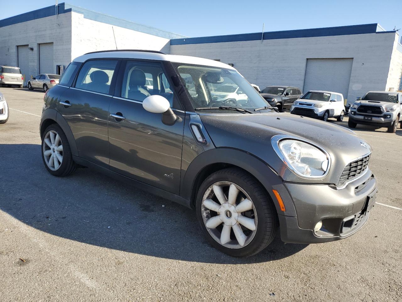 2011 MINI Cooper VIN WMWZC5C56BWL53438 Copart auction photo, mechanical damage thumbnail 4
