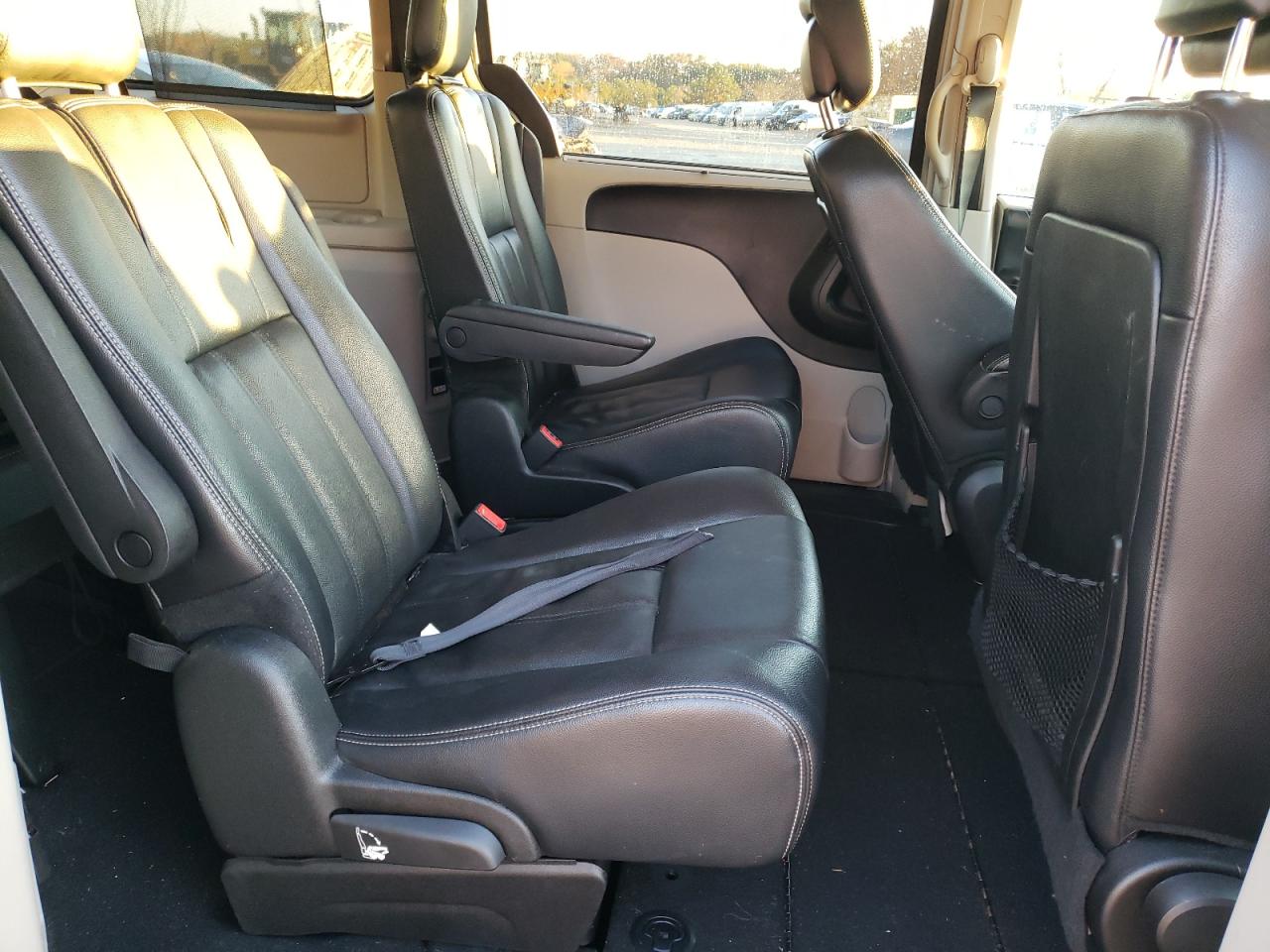 2013 Chrysler Town & Country VIN 2C4RC1BG6DR779883 Copart auction photo, all over damage thumbnail 11