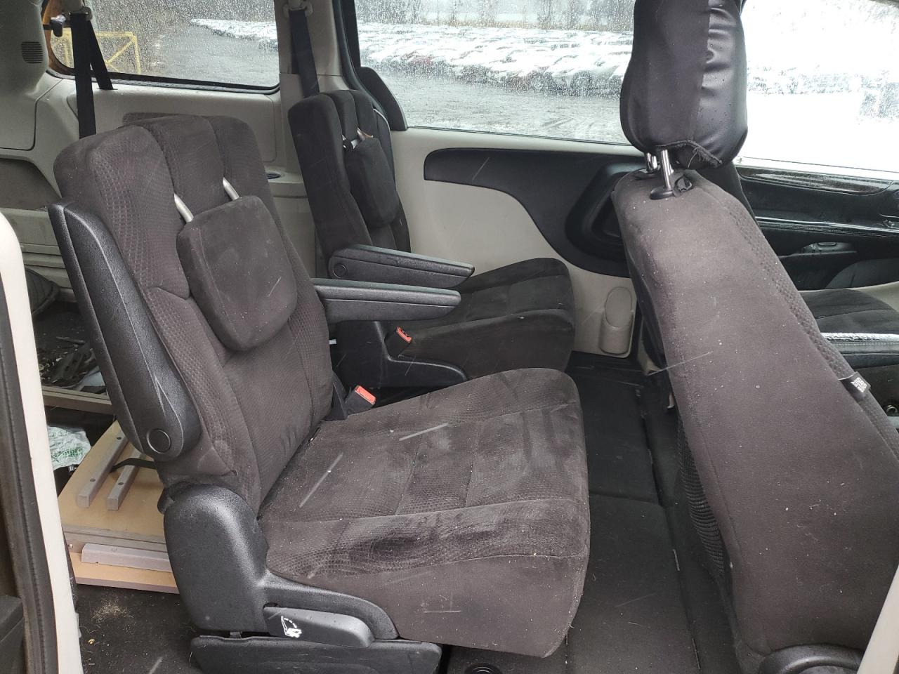 2014 Dodge Caravan VIN 2C4RDGBG9ER223780 Copart auction photo, front end / minor dent/scratches damage thumbnail 11