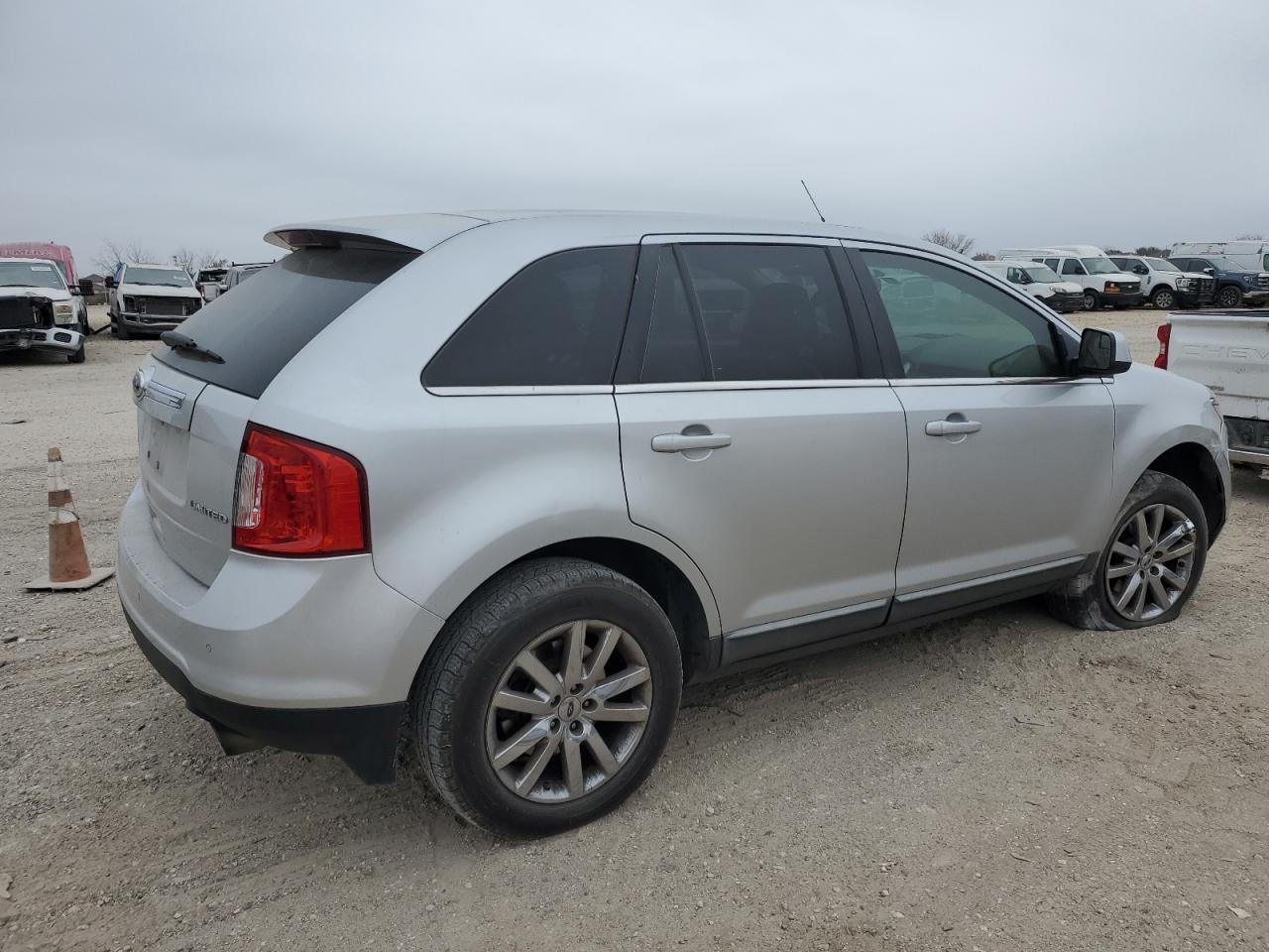 2011 Ford Edge VIN 2FMDK3KC8BBA09045 Copart auction photo, front end / minor dent/scratches damage thumbnail 3