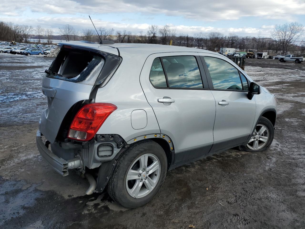 2020 Chevrolet Trax VIN KL7CJKSB7LB310253 Copart auction photo, rear end / undercarriage damage thumbnail 3
