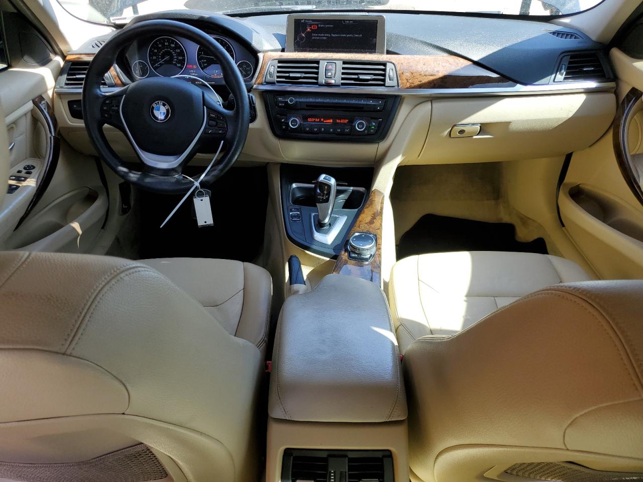 2014 BMW 3er VIN WBA3B9G53ENR90601 Copart auction photo, undercarriage / front end damage thumbnail 8