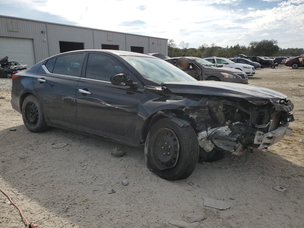 2020 Nissan Altima VIN 1N4BL4BV0LC129493 Copart auction photo, front end / rear end damage thumbnail 4