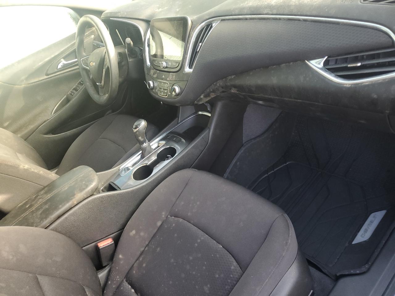 2019 Chevrolet Malibu VIN 1G1ZD5ST4KF182097 Copart auction photo, water/flood damage thumbnail 8