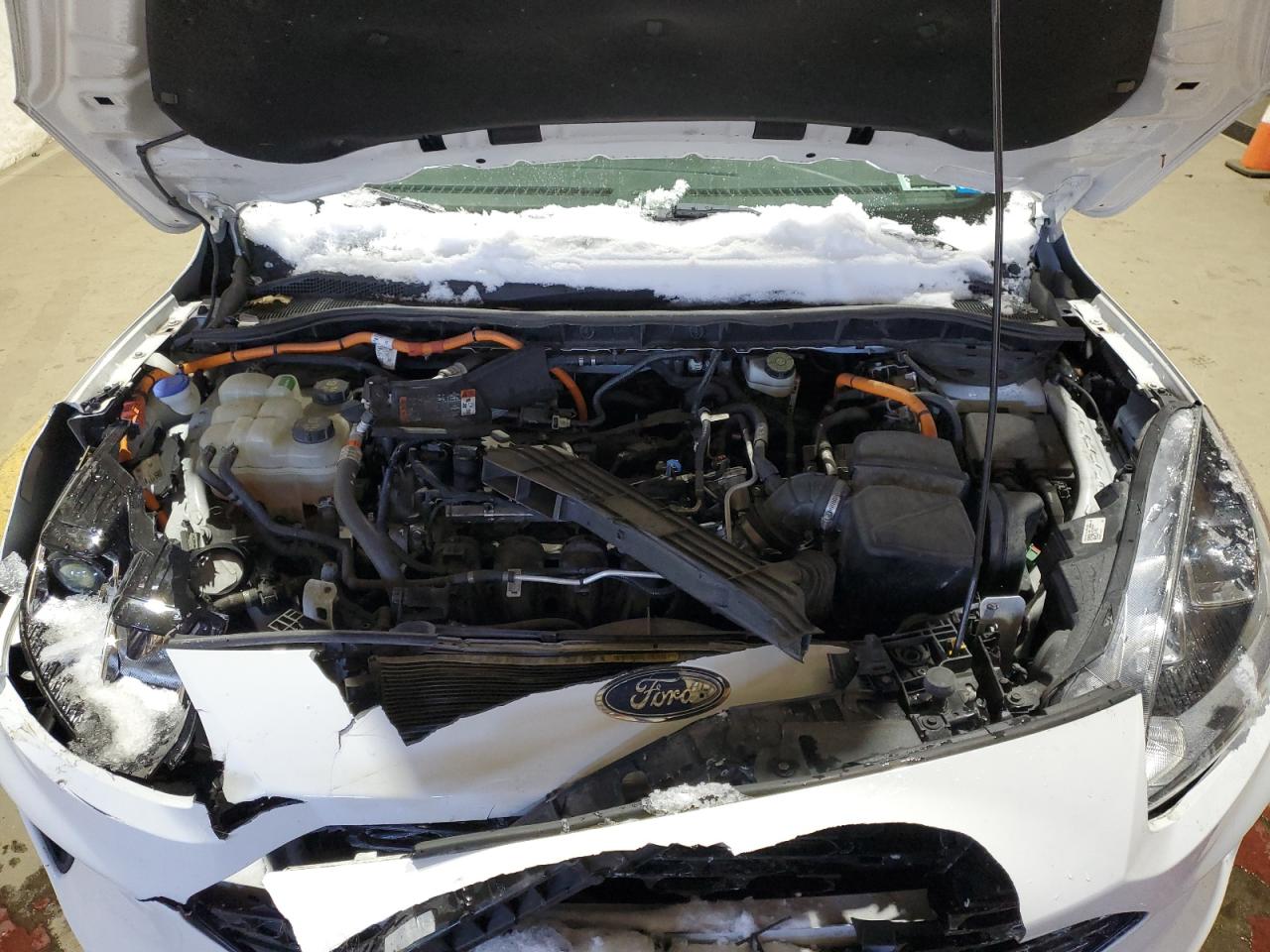 2020 Ford Escape VIN 1FMCU9BZXLUB13464 Copart auction photo, front end / side damage thumbnail 12
