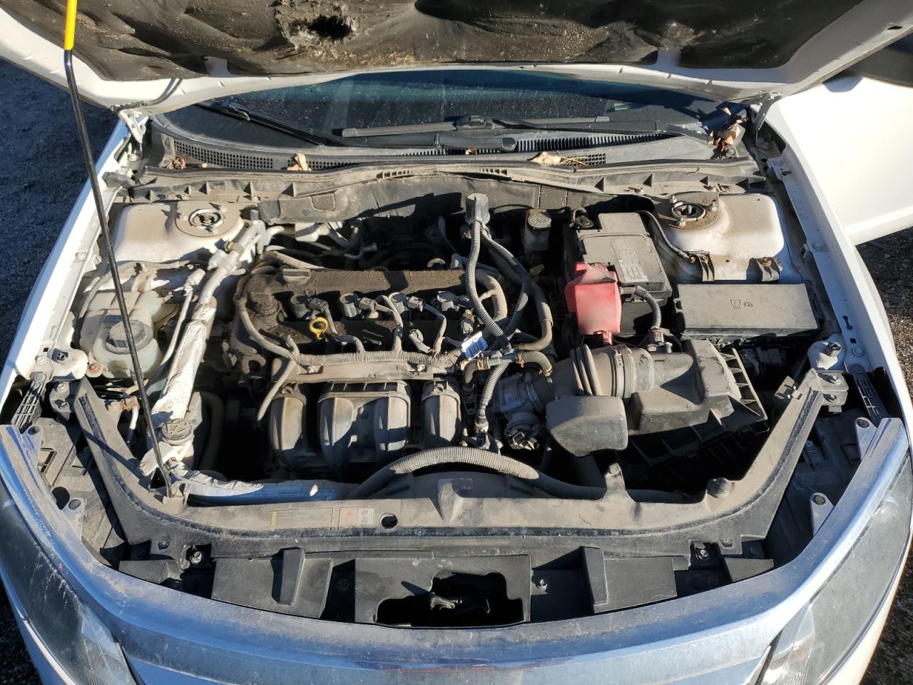 2010 Ford Fusion VIN 3FAHP0GA0AR373057 Copart auction photo, hail / front end damage thumbnail 11