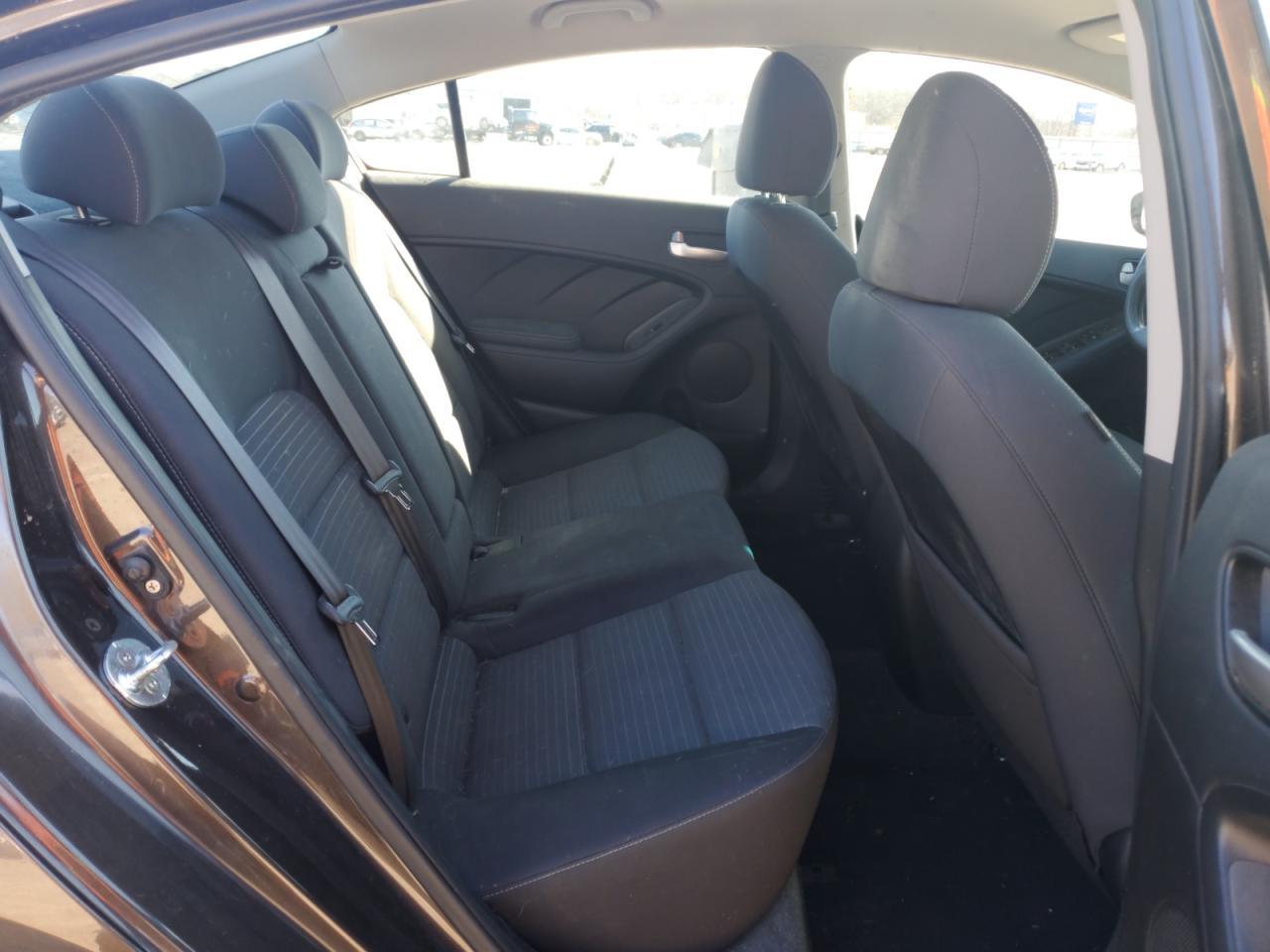 2017 KIA Forte VIN 3KPFL4A72HE120812 Copart auction photo, front end / minor dent/scratches damage thumbnail 10