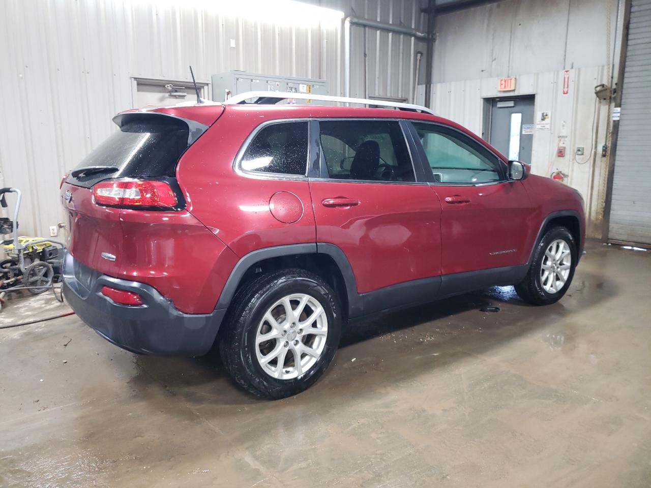 2016 Jeep Grand Cherokee VIN 1C4PJMCB2GW117134 Copart auction photo, front end / rear end damage thumbnail 3