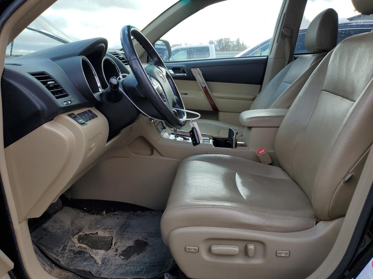 2012 Toyota Highlander VIN 5TDYK3EH7CS056998 Copart auction photo, front end damage thumbnail 7