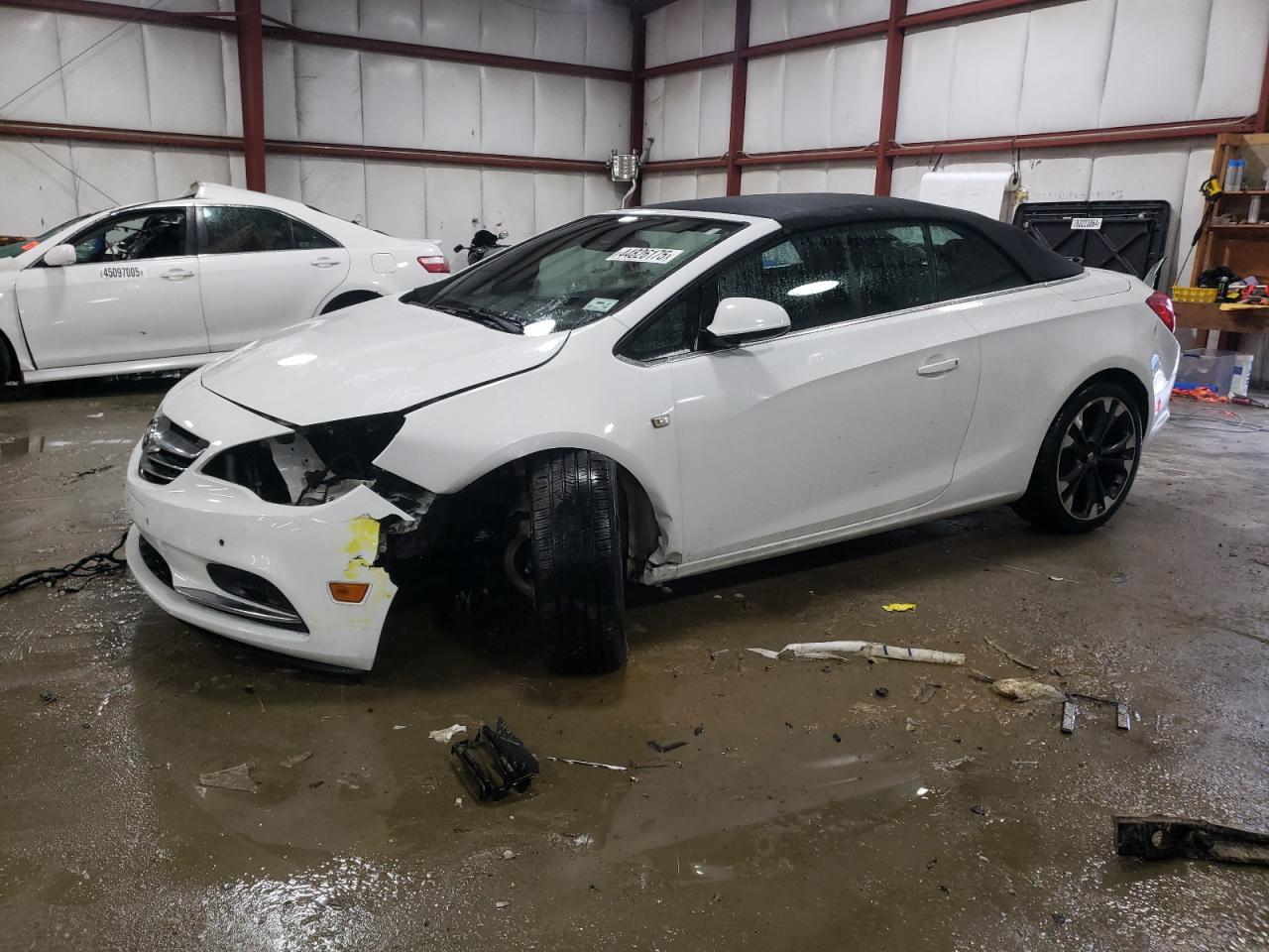 2019 Buick Cascada VIN W04WH3N52KG304914 - Copart auction photo