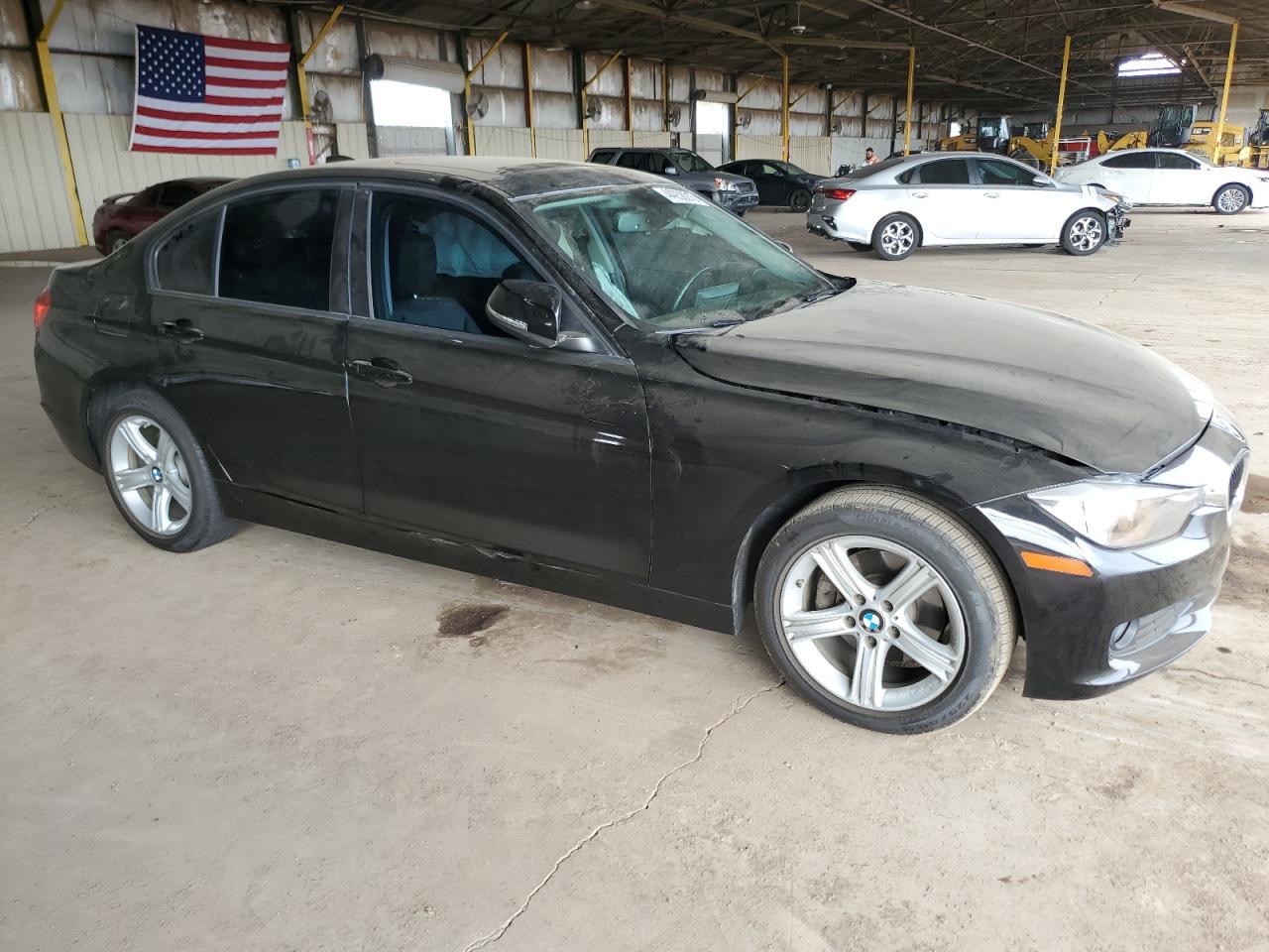 2015 BMW 3er VIN WBA3B1G59FNT04788 Copart auction photo, side / minor dent/scratches damage thumbnail 4