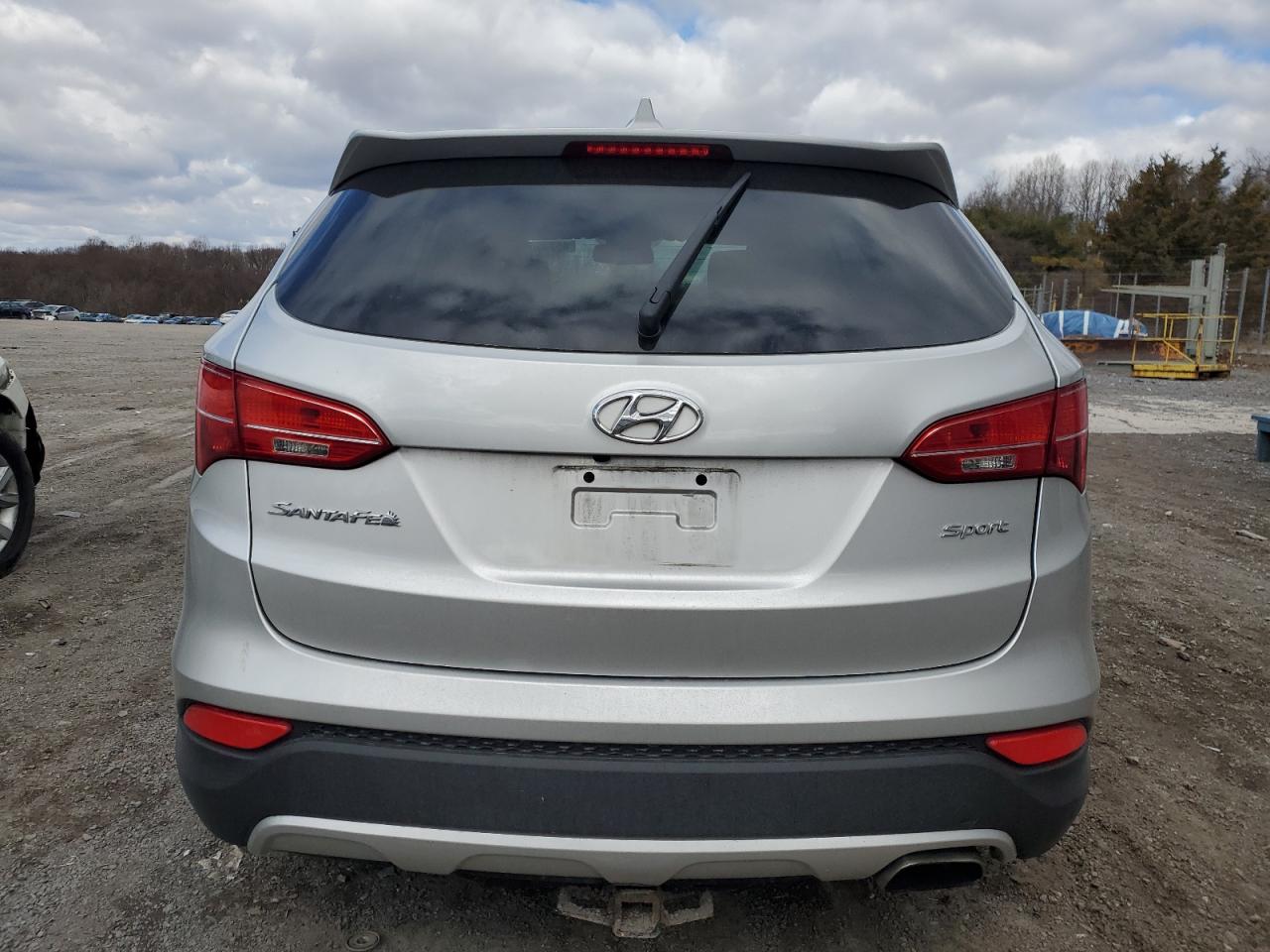 2013 Hyundai Santa Fe VIN 5XYZU3LB9DG037767 Copart auction photo, front end damage thumbnail 6