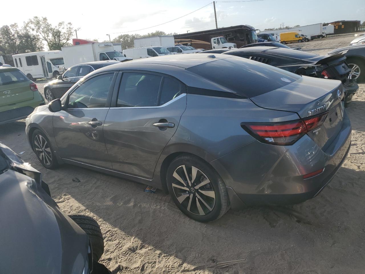 2022 Nissan Sentra VIN 3N1AB8CVXNY207709 Copart auction photo, side / rear end damage thumbnail 2