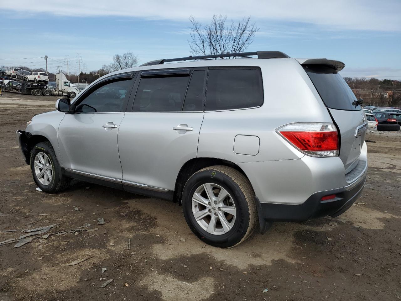 2012 Toyota Highlander VIN 5TDZK3EH4CS056980 Copart auction photo, front end damage thumbnail 2