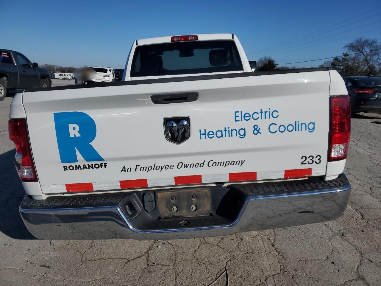 2021 RAM 1500 VIN 3C6JR6DT7MG538785 Copart auction photo, side / all over damage thumbnail 6