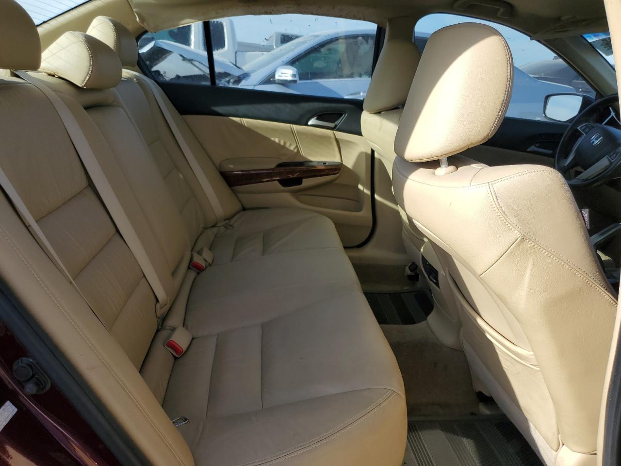 2011 Honda Accord VIN 1HGCP2F8XBA084392 Copart auction photo, rear end / undercarriage damage thumbnail 10