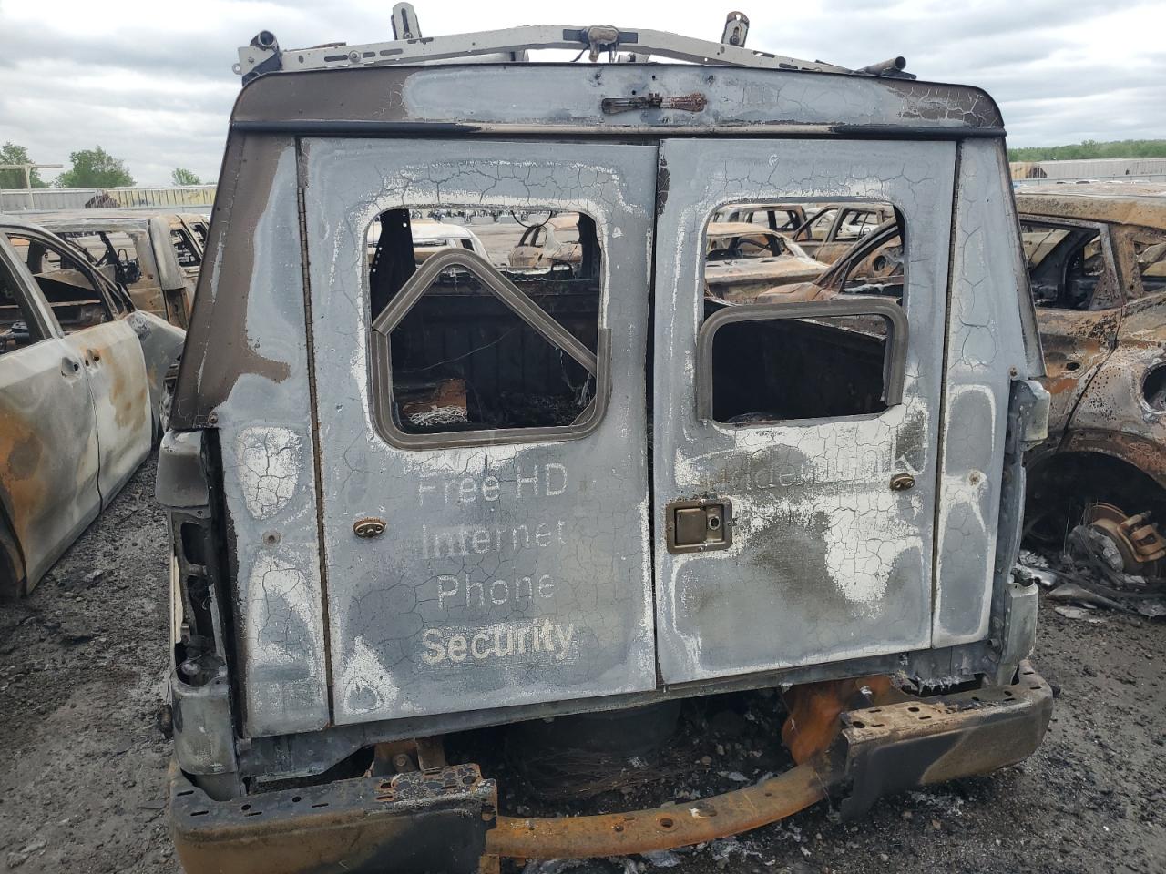2011 Ford F-150 VIN 1FTMF1CM0BKD65693 Copart auction photo, burn damage thumbnail 6