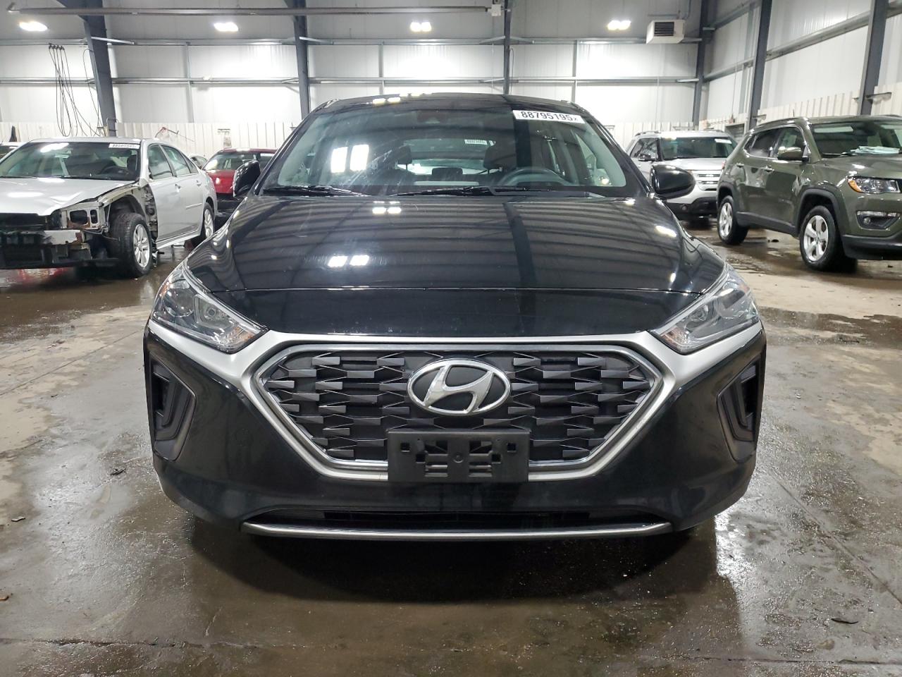 2020 Hyundai IONIQ VIN KMHC65LC7LU231954 Copart auction photo, rear end damage thumbnail 5