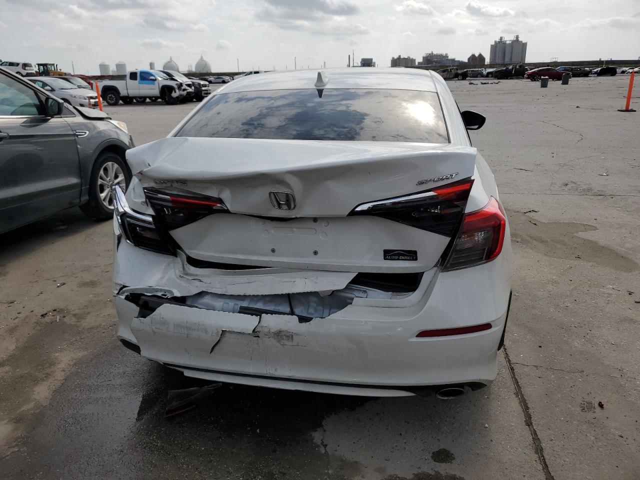 2022 Honda Civic VIN 2HGFE2F53NH551442 Copart auction photo, rear end damage thumbnail 6