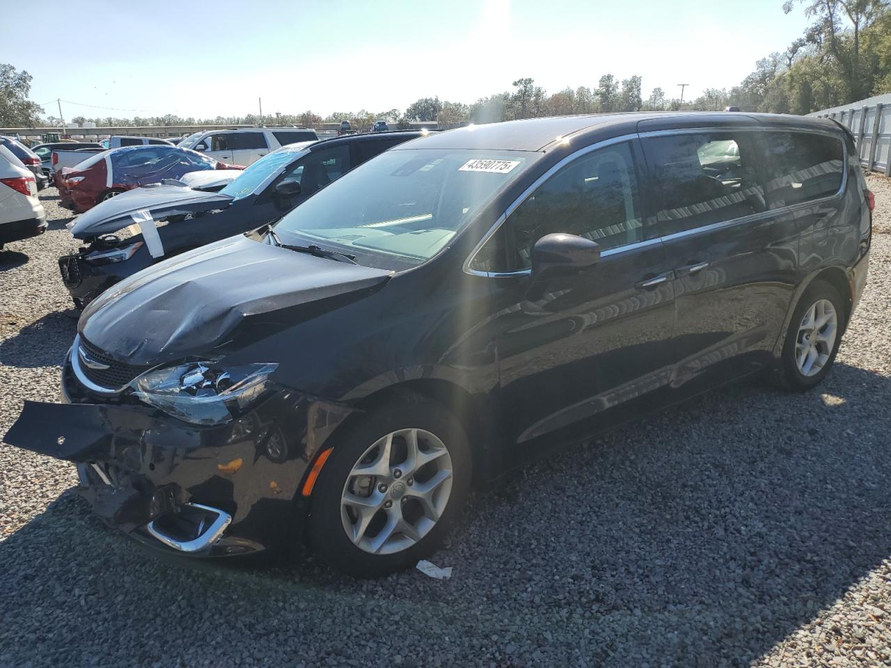 2019 Chrysler Pacifica VIN 2C4RC1FG3KR588834