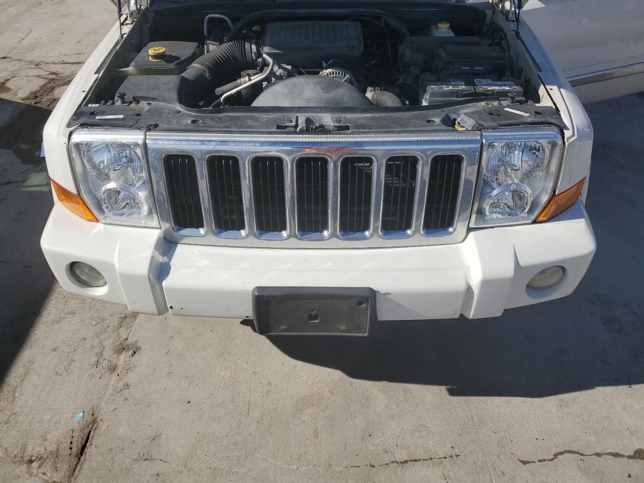 2006 Jeep Commander VIN 1J8HH58N06C355663 Copart auction photo, side / hail damage thumbnail 11